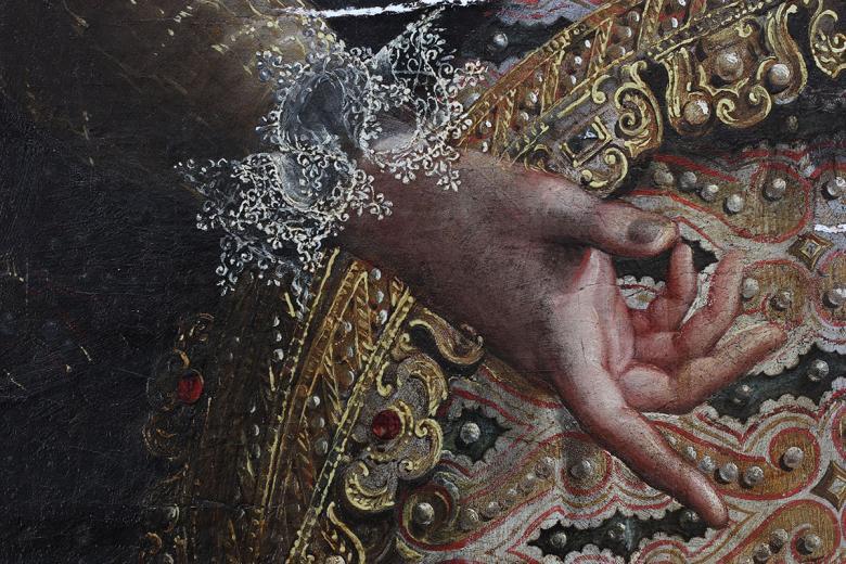 Detail showing Queen of Sheba's right hand gesturing