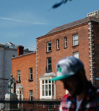 A view of the Merrion Square entrance. © National Gallery of Ireland.